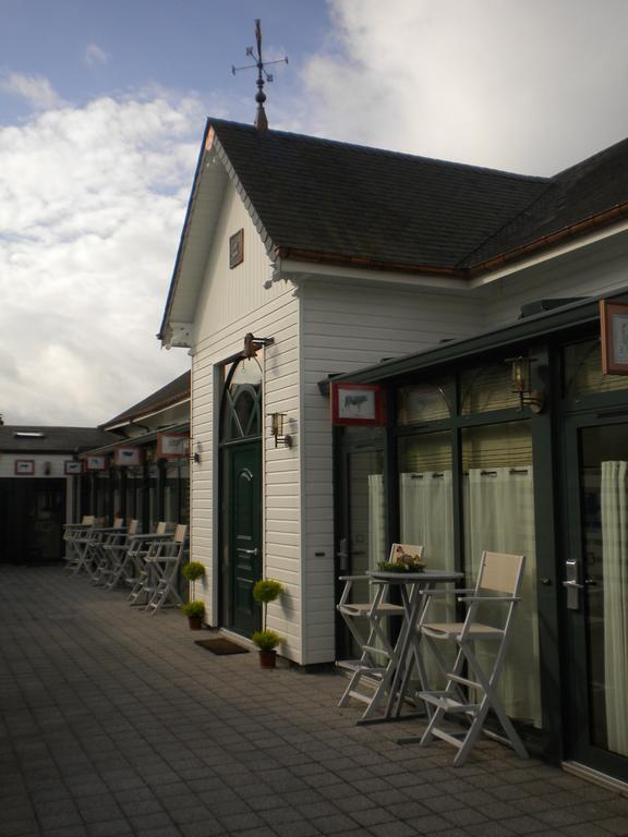 Hotel Le Manoir Aux Vaches Yvetot Exteriér fotografie